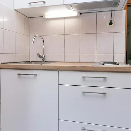 5975d Apartment Pisak